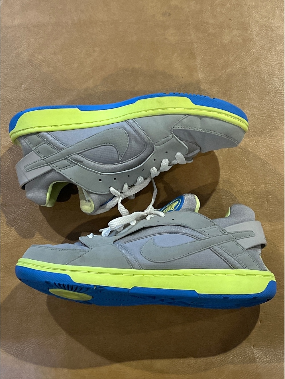 Nike Huarache Dance / Run Gray/Lime/Blue Shoes (Women’s 8.5)